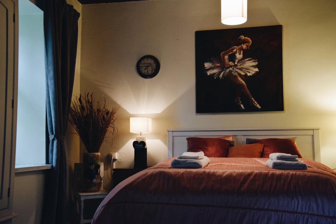 Ontika Boutique Guesthouse ภายนอก รูปภาพ